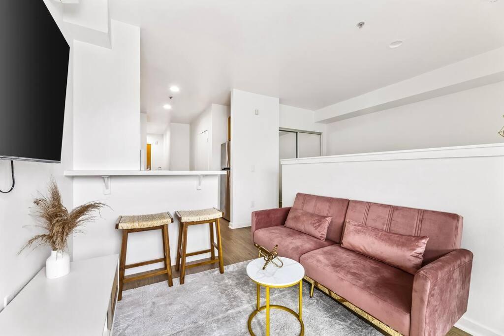 Amazing In Sm Promenade! Free Parking! Appartement *